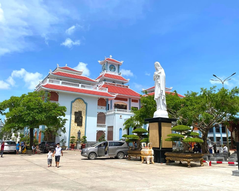 Cha Diệp, Nhà Thờ Tắc Sậy là điểm hành hương thích hợp đi trong ngày